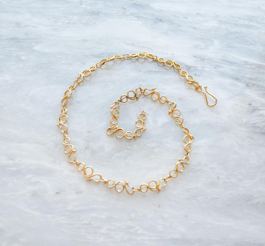The Ouroboros Transformer Chain
