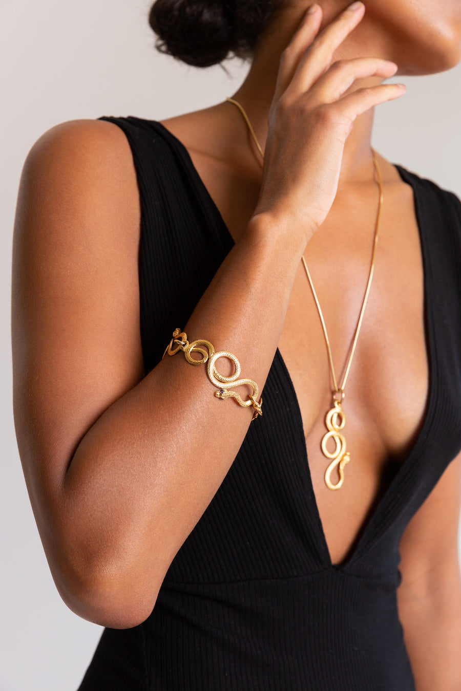 The Eir Necklace